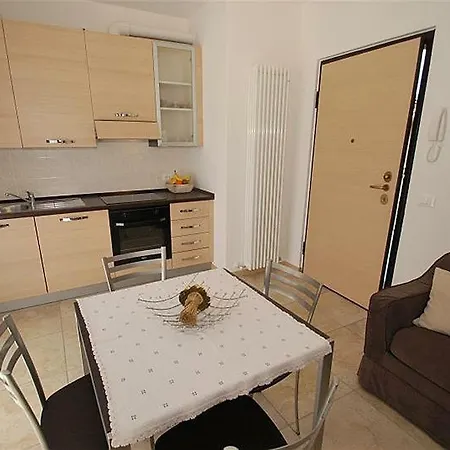 Apartment- Bilocale * Dervio