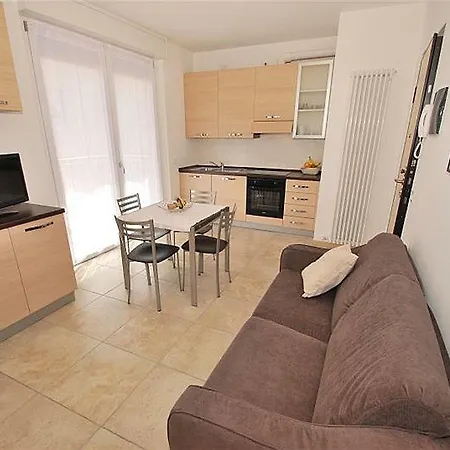 Apartamento Apartment- Bilocale Dervio
