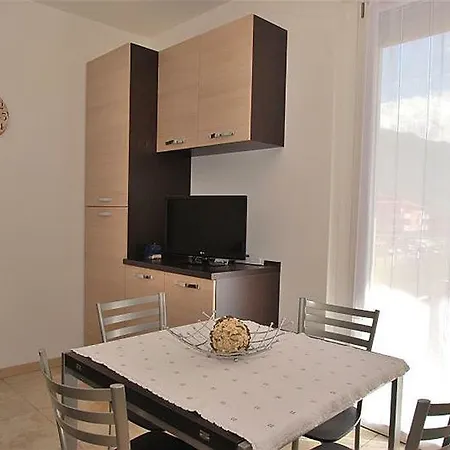Apartment- Bilocale * Dervio